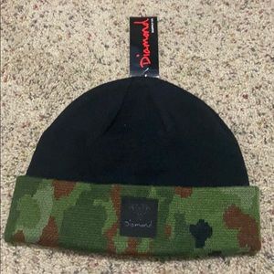 Diamond supply beanie